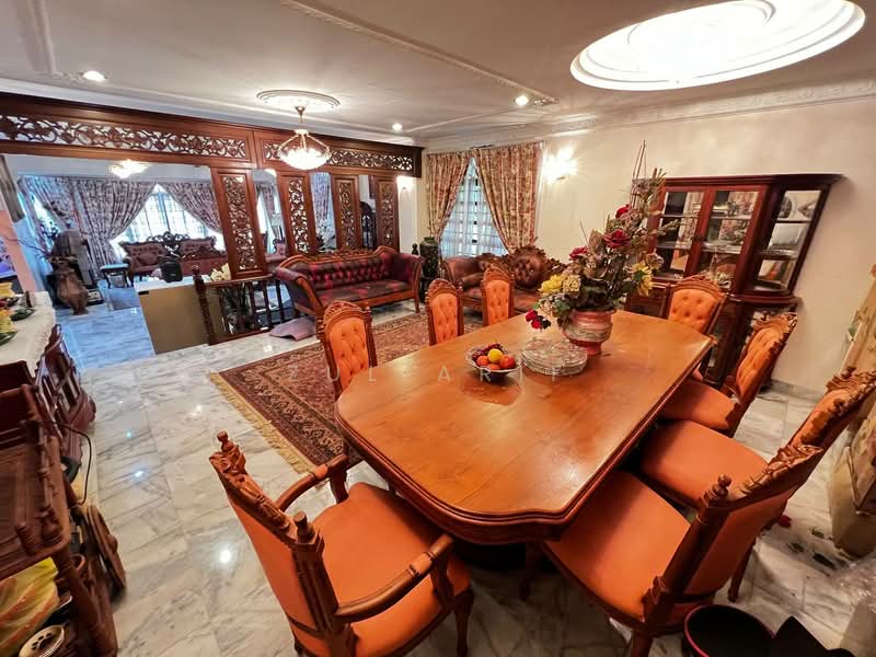 Rumah Banglo untuk Dijual di Shah Alam (Selangor) - Zul Arif - Living Room - PropertyGuru.com.my