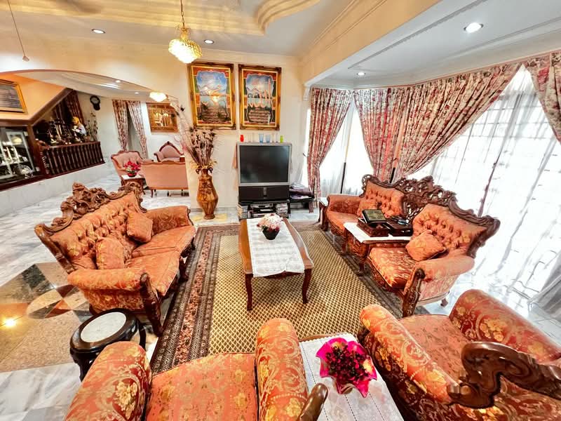 Rumah Banglo untuk Dijual di Shah Alam (Selangor) - Zul Arif - Living Room - PropertyGuru.com.my