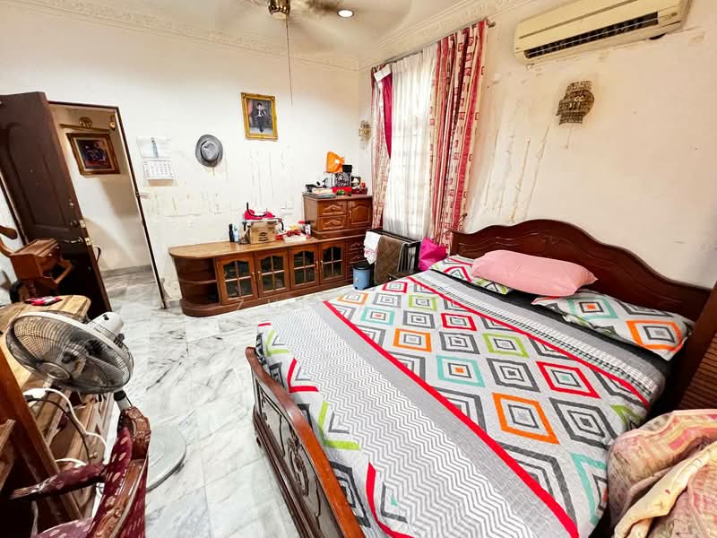 Rumah Banglo untuk Dijual di Shah Alam (Selangor) - Zul Arif - Bedroom - PropertyGuru.com.my