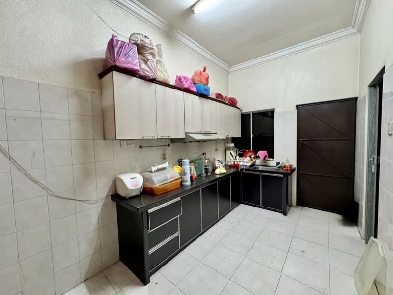 Semi-Detached House for Sale in Taman Sintar Indah (Nibong Tebal) - St Seah - Kitchen - PropertyGuru.com.my