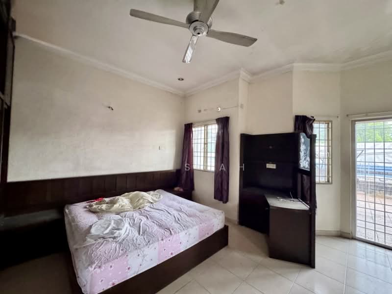 Semi-Detached House for Sale in Taman Sintar Indah (Nibong Tebal) - St Seah - Bedroom - PropertyGuru.com.my
