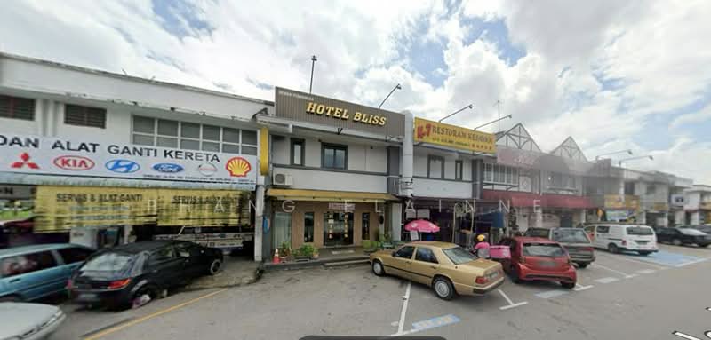 Shop for Sale in Taman Universiti (Skudai) - Phang Elainne - Exterior - PropertyGuru.com.my