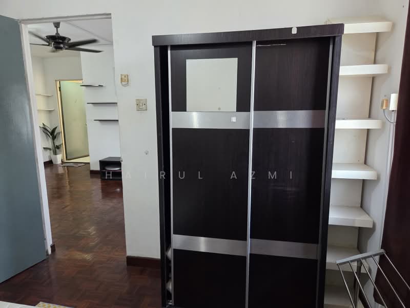 Apartment for Rent at PKNS Seksyen 24 - Hairul Azmi - Interior - PropertyGuru.com.my