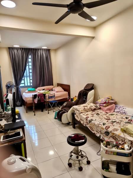 2-storey Terraced House for Sale in Taman Austin Duta (Tebrau) - Amir Raziq - Bedroom - PropertyGuru.com.my