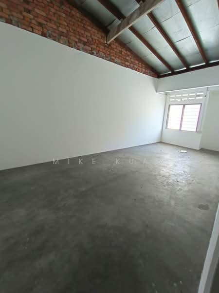 Shop for Rent in Bukit Mertajam (Penang) - Mike Kuar - Interior - PropertyGuru.com.my