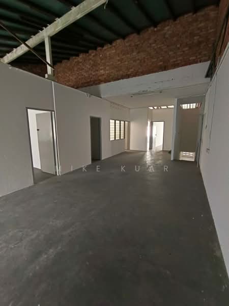 Shop for Rent in Bukit Mertajam (Penang) - Mike Kuar - Interior - PropertyGuru.com.my