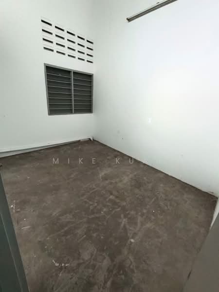Shop for Rent in Bukit Mertajam (Penang) - Mike Kuar - Interior - PropertyGuru.com.my