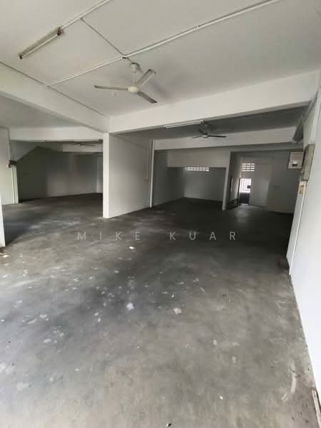 Shop for Rent in Bukit Mertajam (Penang) - Mike Kuar - Interior - PropertyGuru.com.my