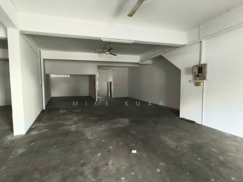 Shop for Rent in Bukit Mertajam (Penang) - Mike Kuar - Interior - PropertyGuru.com.my