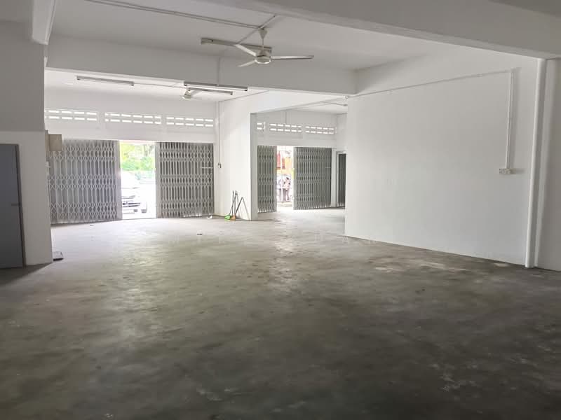 Shop for Rent in Bukit Mertajam (Penang) - Mike Kuar - Interior - PropertyGuru.com.my
