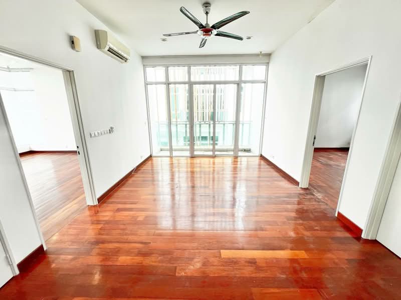 Semi-Detached House for Sale in Cyberjaya (Selangor) - Zul Arif - Living Room - PropertyGuru.com.my