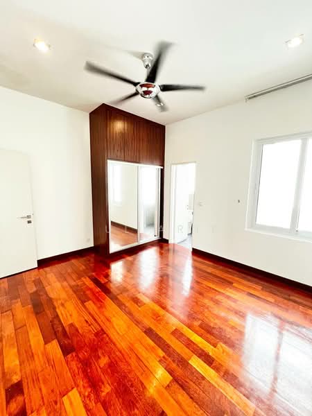 Semi-Detached House for Sale in Cyberjaya (Selangor) - Zul Arif - Bedroom - PropertyGuru.com.my