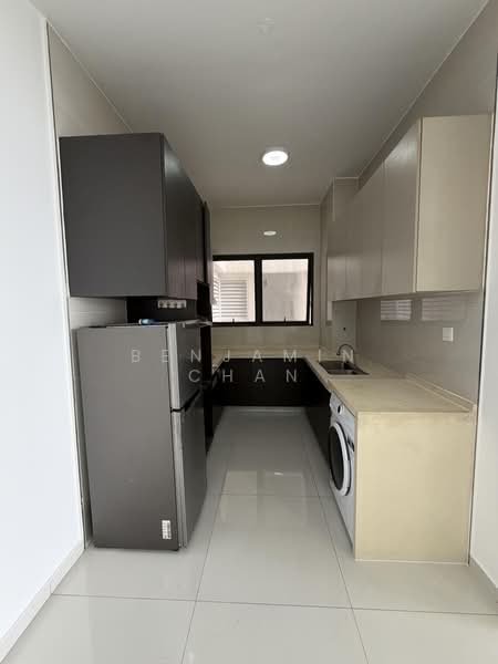 Condominium for Rent at Kings Bay @ Country Garden Danga Bay - Benjamin Chan - PropertyGuru.com.my