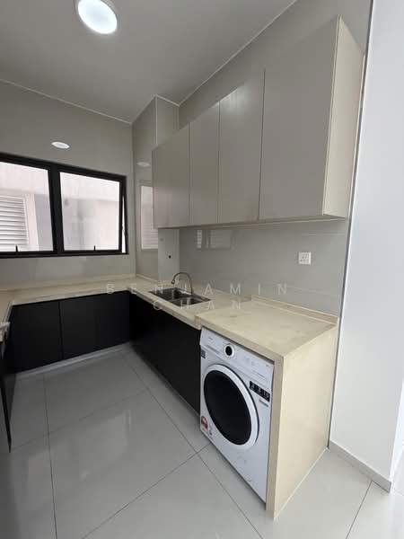 Condominium for Rent at Kings Bay @ Country Garden Danga Bay - Benjamin Chan - PropertyGuru.com.my