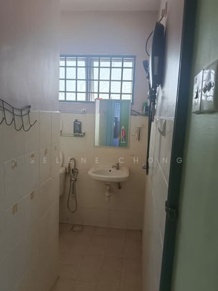 Rumah Teres 2 Tingkat untuk Dijual di Taman Bukit Permai (Kajang) - Selene Chong - Bathroom - PropertyGuru.com.my