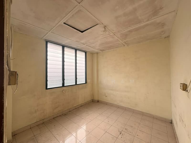 Flat for Sale at Seksyen 1 Wangsa Maju Flat Block B - DANNY THAM - Interior - PropertyGuru.com.my