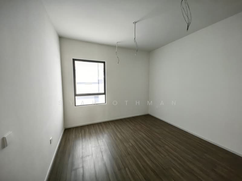 3-storey Terraced House for Sale in Taman Bukit Serdang (Seri Kembangan) - Syah Othman - PropertyGuru.com.my