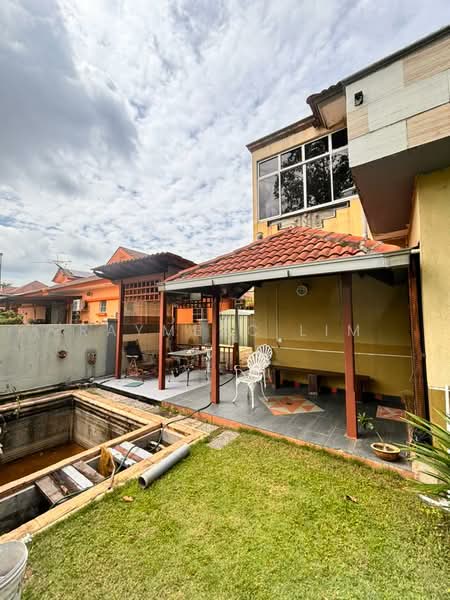Bungalow for Sale in Bandar Country Homes (Rawang) - Raymerc Lim - Exterior - PropertyGuru.com.my