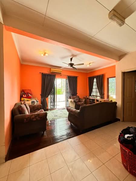 Bungalow for Sale in Bandar Country Homes (Rawang) - Raymerc Lim - Living Room - PropertyGuru.com.my