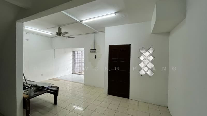 2-storey Terraced House for Sale in Seri Kembangan (Selangor) - Tommy Wong Phang - Interior - PropertyGuru.com.my