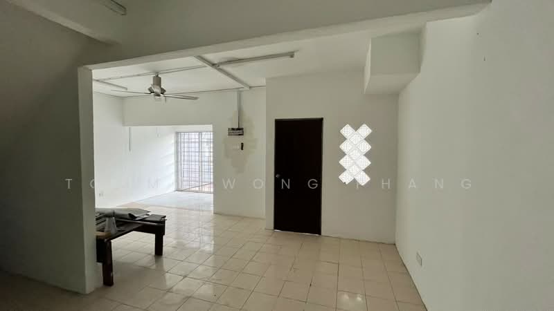 2-storey Terraced House for Sale in Seri Kembangan (Selangor) - Tommy Wong Phang - Interior - PropertyGuru.com.my