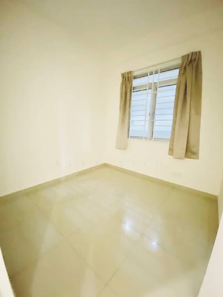 Condominium for Sale at Fairway Suites - Alex Sieh - PropertyGuru.com.my
