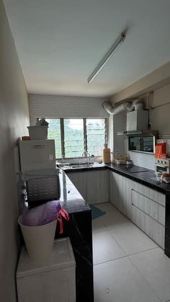 Kondominium untuk Disewa di O.G. Heights - Regina Yew - Kitchen - PropertyGuru.com.my