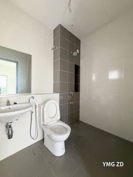 2-storey Terraced House for Sale in Bandar Bukit Raja (Klang) - Desmond Chan - Bathroom - PropertyGuru.com.my