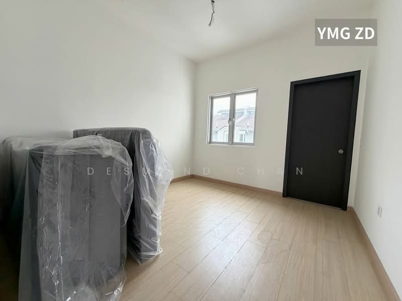 2-storey Terraced House for Sale in Bandar Bukit Raja (Klang) - Desmond Chan - Bedroom - PropertyGuru.com.my