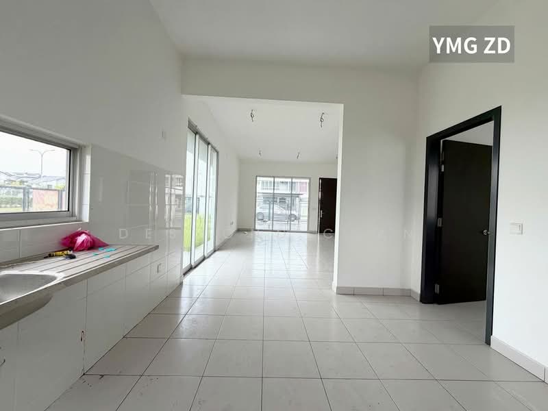 2-storey Terraced House for Sale in Bandar Bukit Raja (Klang) - Desmond Chan - Kitchen - PropertyGuru.com.my