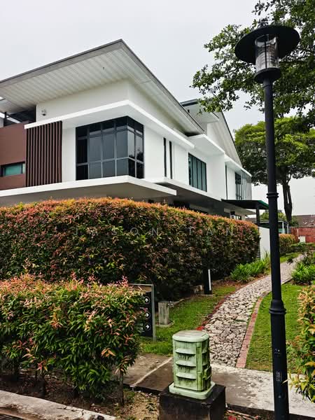 Rumah Berkembar untuk Dijual di Permas Jaya (Johor) - Jason Tan - Exterior - PropertyGuru.com.my