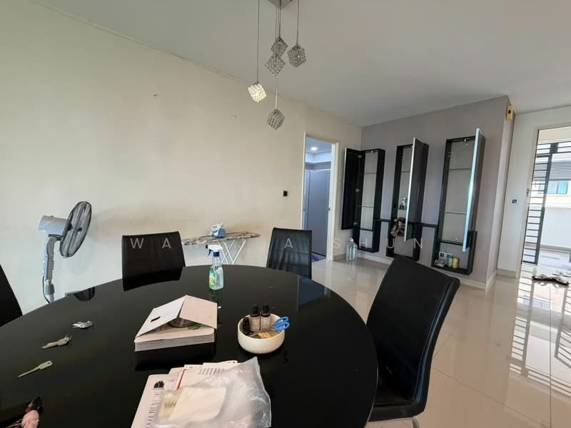 Condominium for Rent at Covillea - Wan Jia Shun - Dining Room - PropertyGuru.com.my