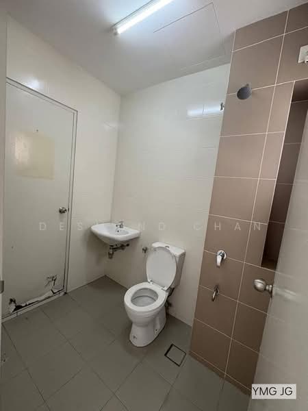 Rumah Teres 2 Tingkat untuk Dijual di Bandar Bukit Raja (Klang) - Desmond Chan - Bathroom - PropertyGuru.com.my