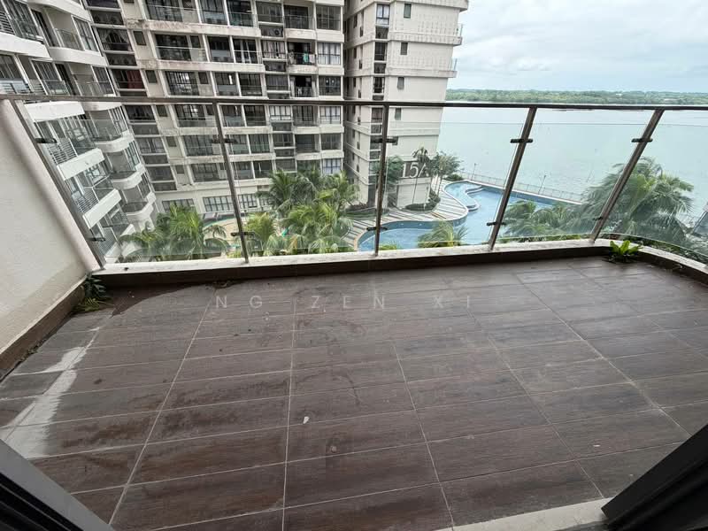 Kondominium untuk Dijual di Bay Laurel @ Country Garden Danga Bay - NG ZEN XI - Balcony - PropertyGuru.com.my