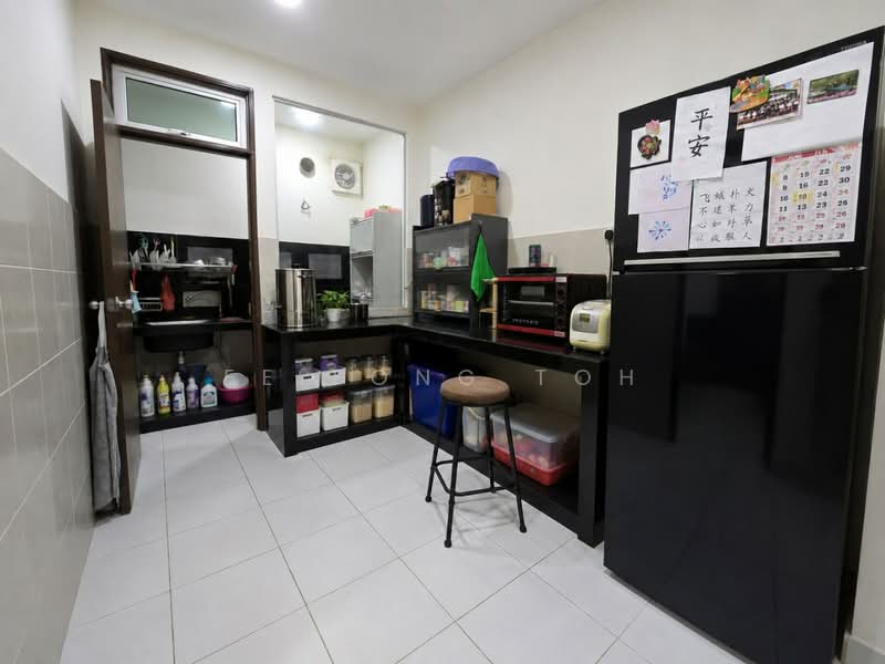 2.5-storey Terraced House for Sale in Taman Pulai Mutiara (Iskandar Puteri (Nusajaya)) - Ee Fong Toh - Kitchen - PropertyGuru.com.my