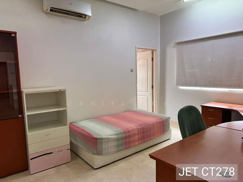 Rumah Teres 2 Tingkat untuk Dijual di Taman Meru Sejahtera (Kapar) - Daniel Kok - Bedroom - PropertyGuru.com.my