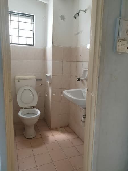 Apartment for Sale at Flora Damansara Apartment - Steven Ng - Bathroom - PropertyGuru.com.my