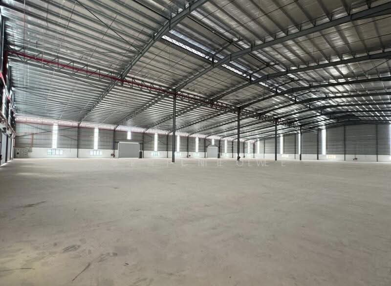 Warehouse for Rent in Senai (Kulai) - Surviene Lee - Interior - PropertyGuru.com.my