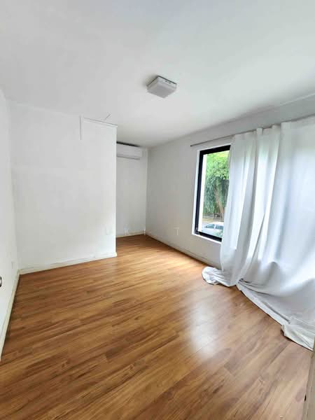 3-storey Terraced House for Sale in Lake Fields (Sungai Besi) - Suki Tan - PropertyGuru.com.my