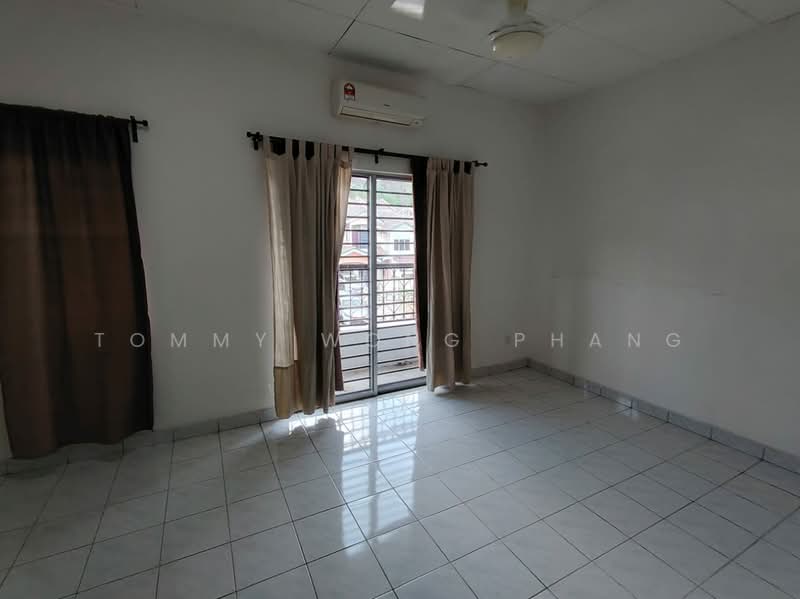 Rumah Teres 2 Tingkat untuk Dijual di Taman Puncak Jalil (Seri Kembangan) - Tommy Wong Phang - Interior - PropertyGuru.com.my