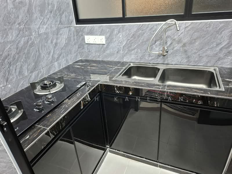 Condominium for Rent at Mori Residences - Rajesh Kanesan - Kitchen - PropertyGuru.com.my