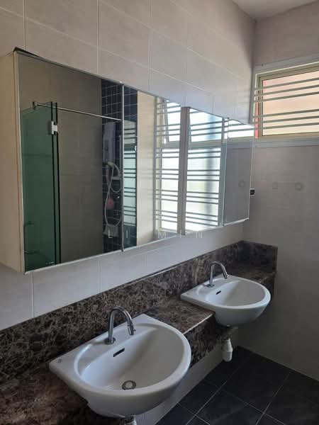 Semi-Detached House for Rent in Horizon Hills (Iskandar Puteri (Nusajaya)) - Li Min - Bathroom - PropertyGuru.com.my