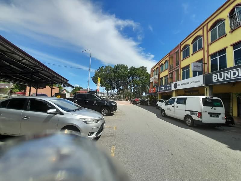Office for Rent in Kristal Klang Commercial Centre (Kapar) - Diana See - Exterior - PropertyGuru.com.my