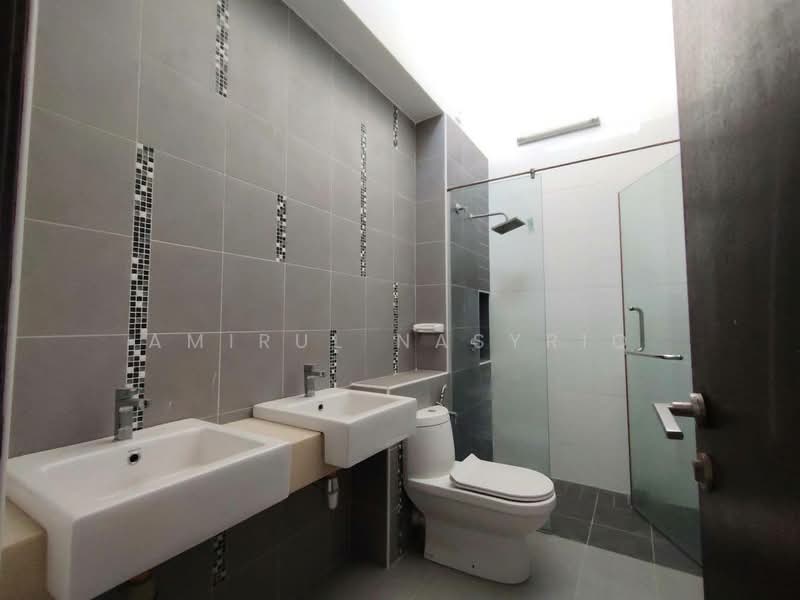 2-storey Terraced House for Sale in Denai Alam (Shah Alam) - Amirul Nasyriq - Bathroom - PropertyGuru.com.my