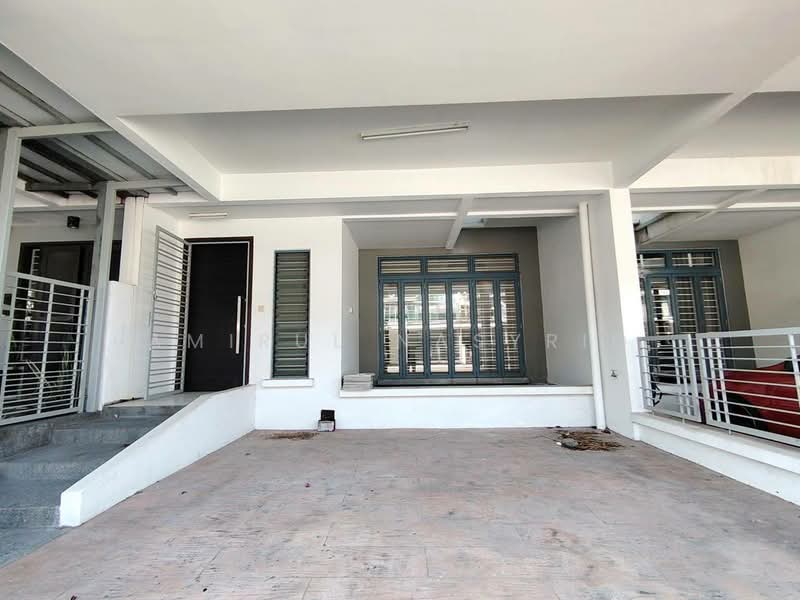 2-storey Terraced House for Sale in Denai Alam (Shah Alam) - Amirul Nasyriq - Exterior - PropertyGuru.com.my