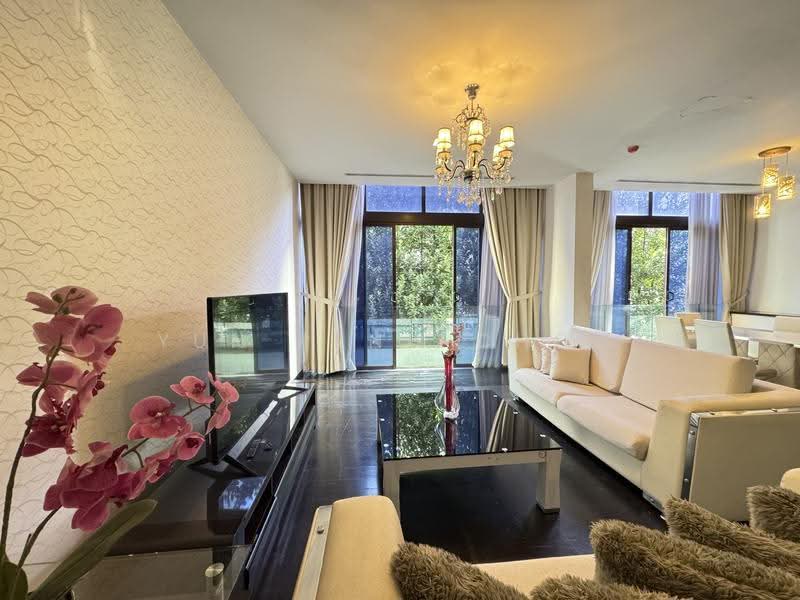 Service Residence for Rent at Clearwater Residences - Yun Peng Chow - Living Room - PropertyGuru.com.my