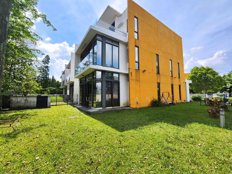 3-storey Terraced House for Sale in Sungai Besi (Kuala Lumpur) - Suki Tan - Exterior - PropertyGuru.com.my