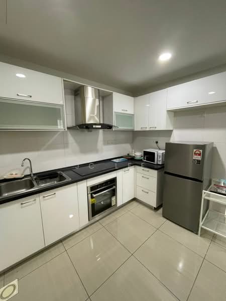 Condominium for Rent at Hijauan Saujana - Jc Lee - Kitchen - PropertyGuru.com.my