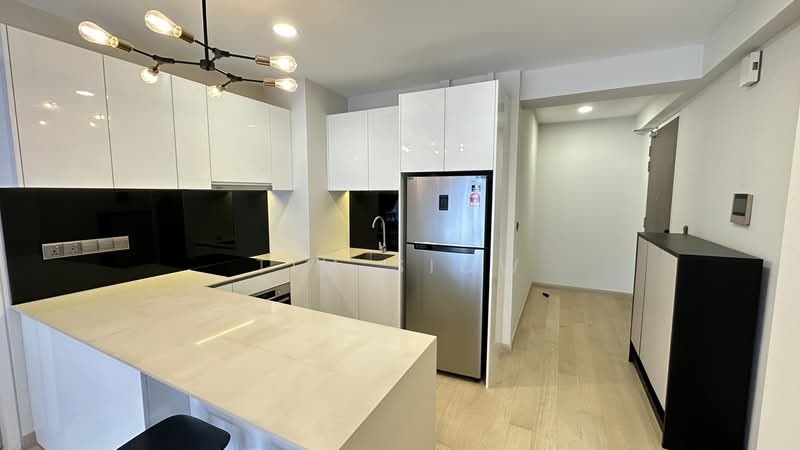Servis Apartment untuk Disewa di Star Residences Two - Tim Siow - Kitchen - PropertyGuru.com.my