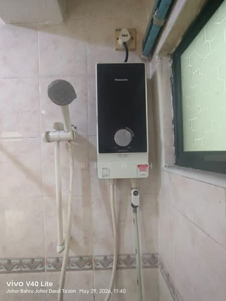2-storey Terraced House for Rent in Taman Perling (Perling) - Darren Ho - Bathroom - PropertyGuru.com.my